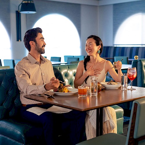 Hayes Mansion San Jose, Curio Collection by Hilton