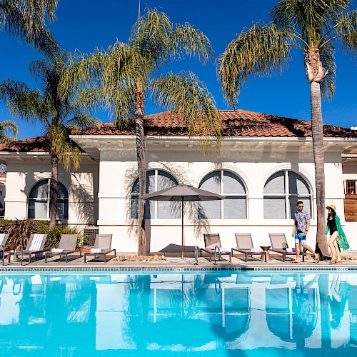 Hayes Mansion San Jose, Curio Collection by Hilton