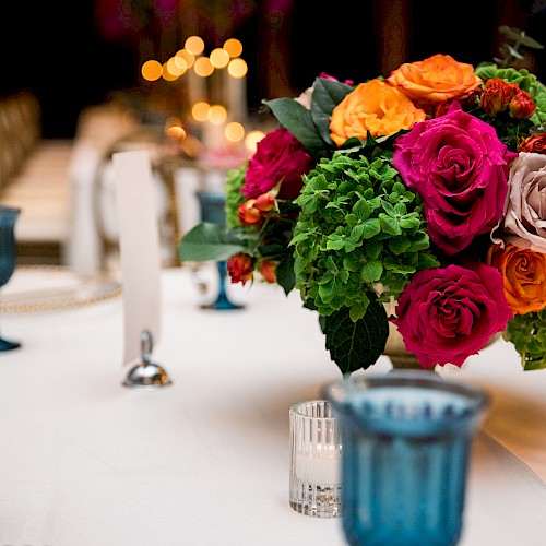 Hayes Mansion San Jose, Curio Collection by Hilton